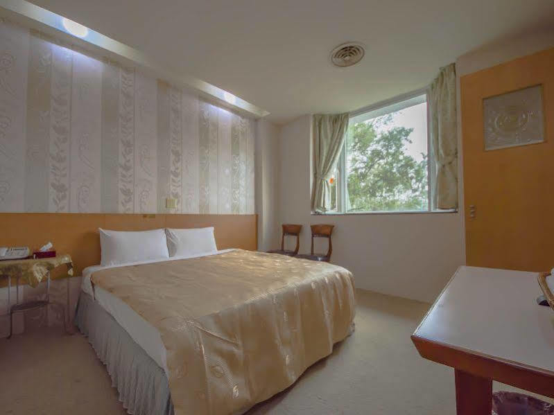 Songyuan B&B Лугу Екстериор снимка