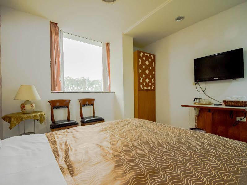 Songyuan B&B Лугу Екстериор снимка